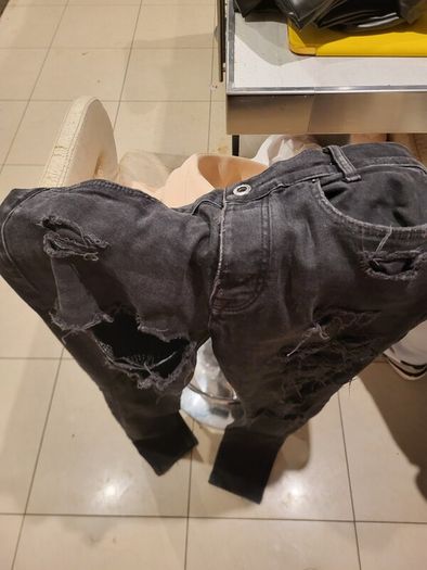 Woman's Jeans