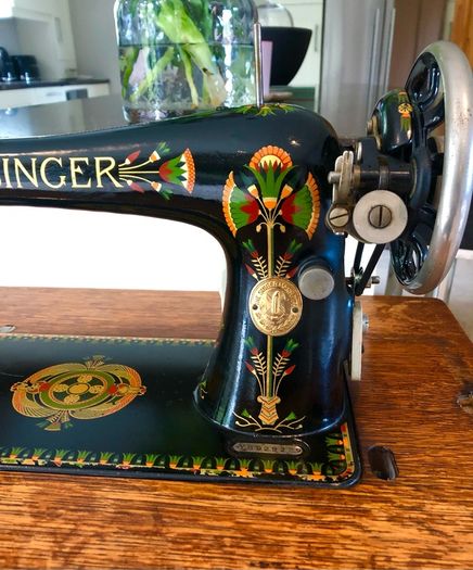 Singer Sewing Machine
