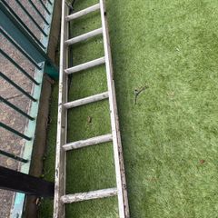 Free ladder