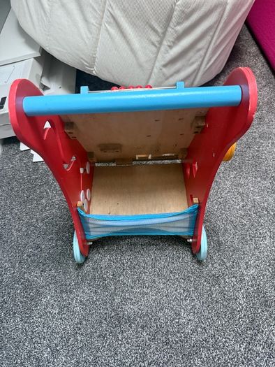 baby walker