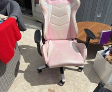 Pink Gaming chair