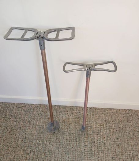 shooting sticks