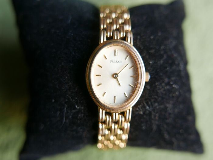 Vintage Pulsar Watch Gold Tone Bracelet , works well