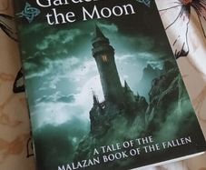 Steven Erikson  Gardens of the Moon: 1  Malazan Book of the Fallen 1