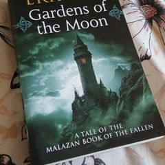 Steven Erikson  Gardens of the Moon: 1  Malazan Book of the Fallen 1