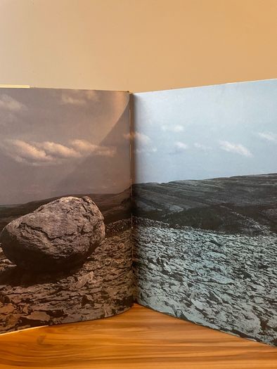 The Land of Ireland by Brian de Breffny (1985)