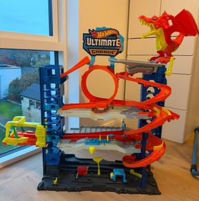 Hot Wheel Tower