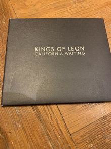 Kings Of Leon - California Waiting