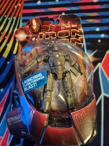 Hasbro Marvel Legends Series Iron Man Mark 01 action figure