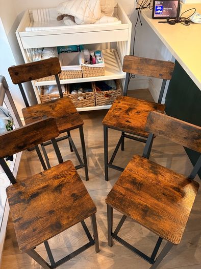 Kitchen/Island chairs