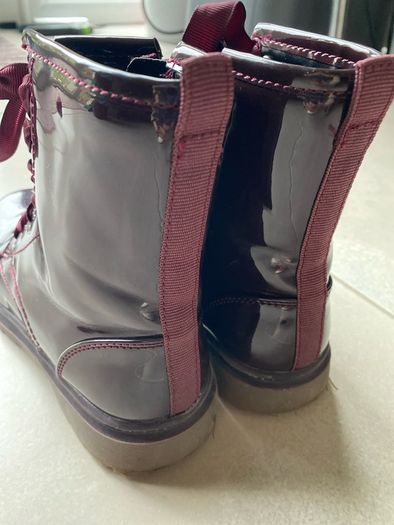 Boots size UK 13 like new