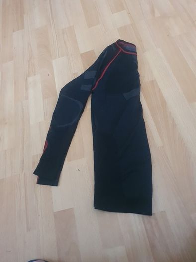 Motorbike/Cycle Top (Mens) .. Colour: Black/Red .. Size: Medium .. Price Drop