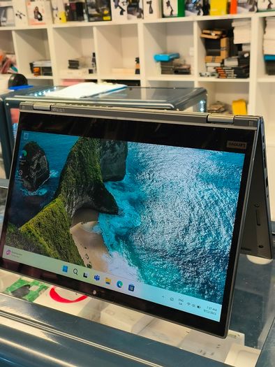 2in1 Lenovo ThinkPad L13 Yoga Convertable 13.3", Intel i7 10th Gen 16GB RAM 500GB SSD Windows 11 Pro (Touch Screen)