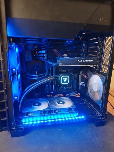 Gaming PC (AMD R5 + Rtx 3060 12gb + 32gb ram +3TB storage)