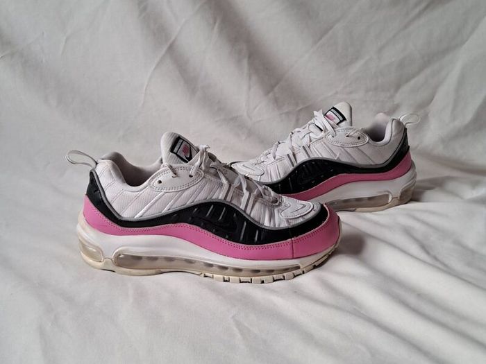 2019 nike air max 98 size 5 eu 38.5 pink/black In excellent condition