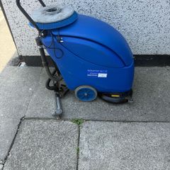 Floor cleaner