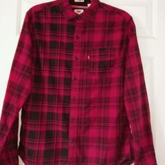 Levi's shirt