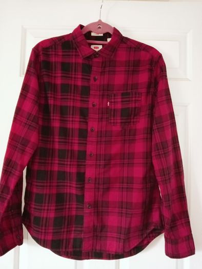 Levi's shirt