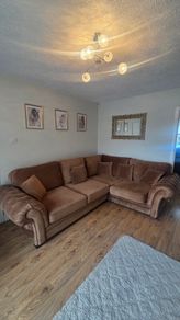 large cornor sofa with cuddle chair