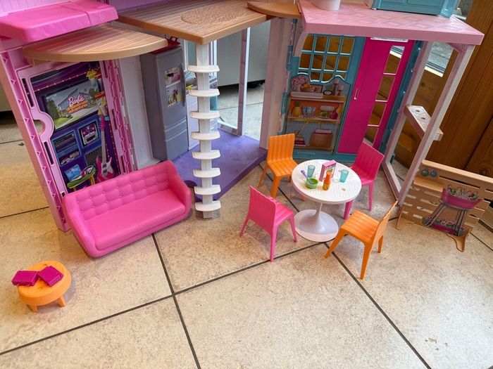 Barbie Malibu House Playset