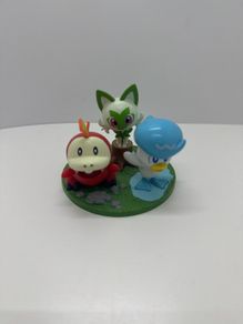 pokemon figures