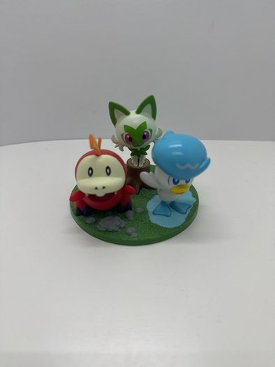 pokemon figures