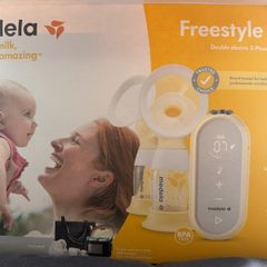 Medela Freestyle Flex Double Electric Breast Pump + Accessories