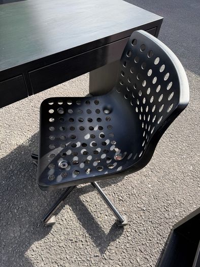 desk with chair