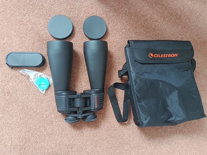 Celestron 71008 SkyMaster 25x70 Binoculars (Black)