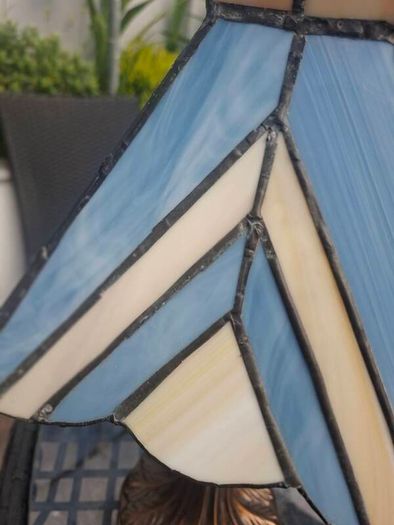 Beautiful Vintage Stained-glass Table Lamp