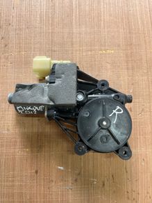 Land Rover Discovery Window Regulator Motor