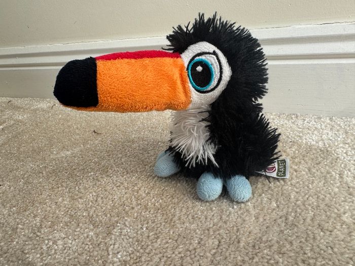 Tukan Nature Planet plush toy Used Please see pictures