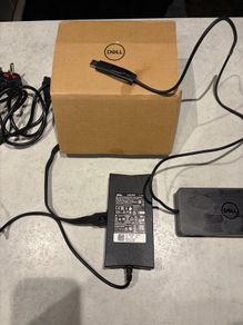 Dell D6000 Universal Docking Station with 130W Power Adapter