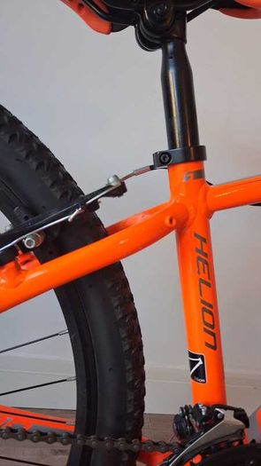 Raleigh Helion 1.0 Hardtail Mountain Bike