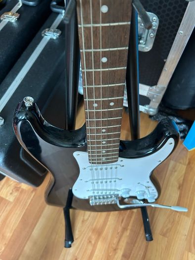 Squier Strat