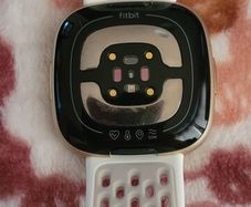 Smartwatch - Fitbit Sense 2