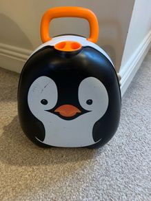 Toddler porta potty