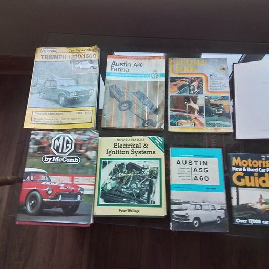 Vintage Manuals (9)