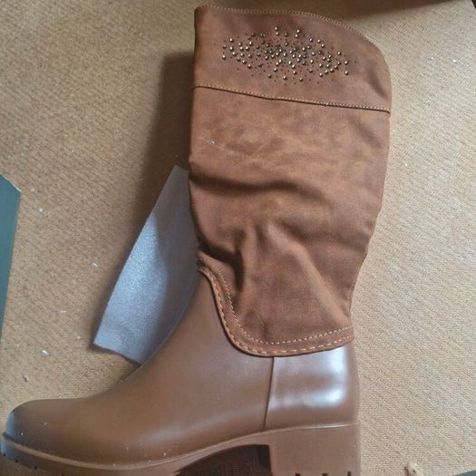 welly boots