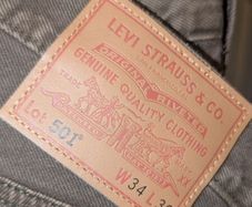 Levi 501 W34 L30 dark green