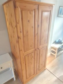 wardrobe