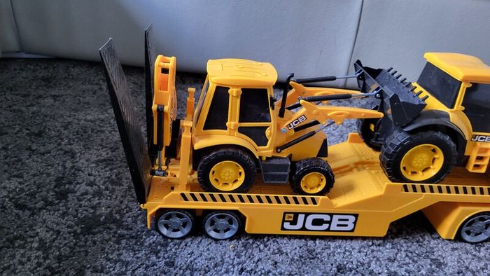 JCB truck digger construction toy