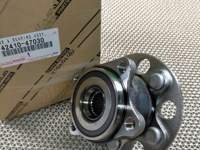 Toyota Prius 2016-2022 Rear Wheel Bearing Hub 4WD AWD