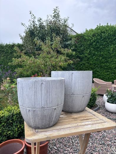 Large garden pots