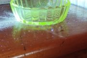 Manganese glass