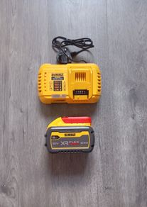 DeWalt 9ah/54v Battery & Charger