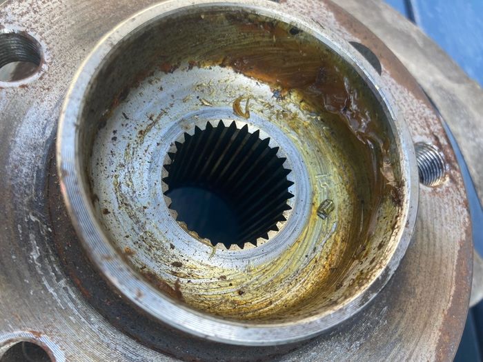 OEM BMW E70 E71 F15 F16 X5 X6 Front Spindle Hub Carrier Knuckle left and right side