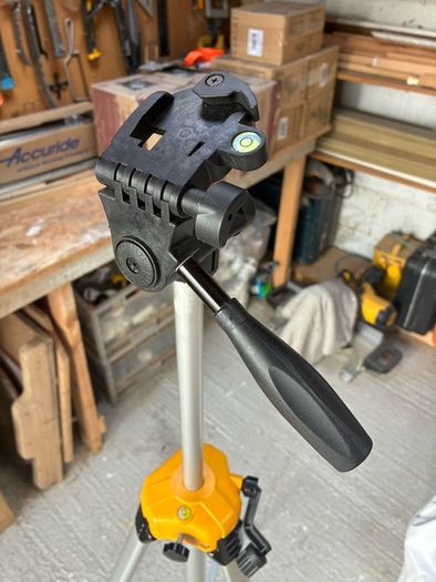 Dewalt Tripod stand