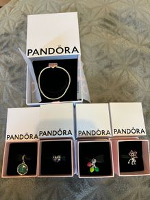 Stranger Things Pandora set.