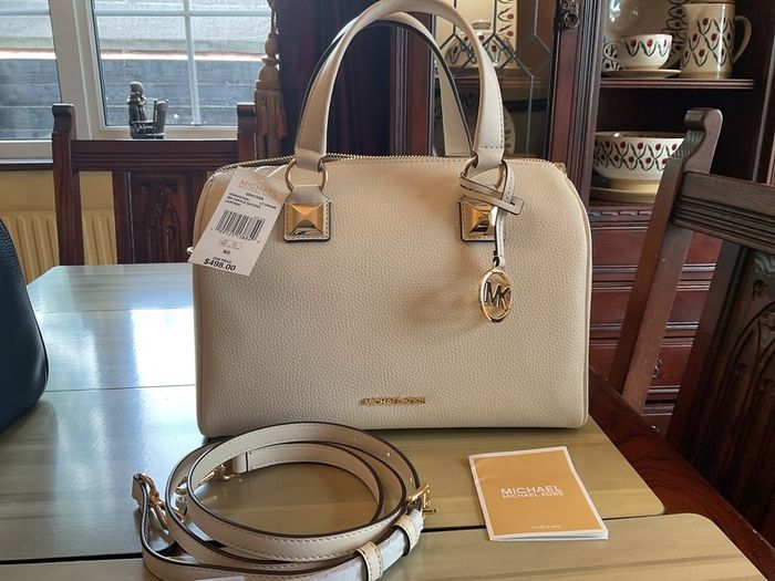 Michael Kors SALE  new with tags on  cream Grayson medium duffle satchel